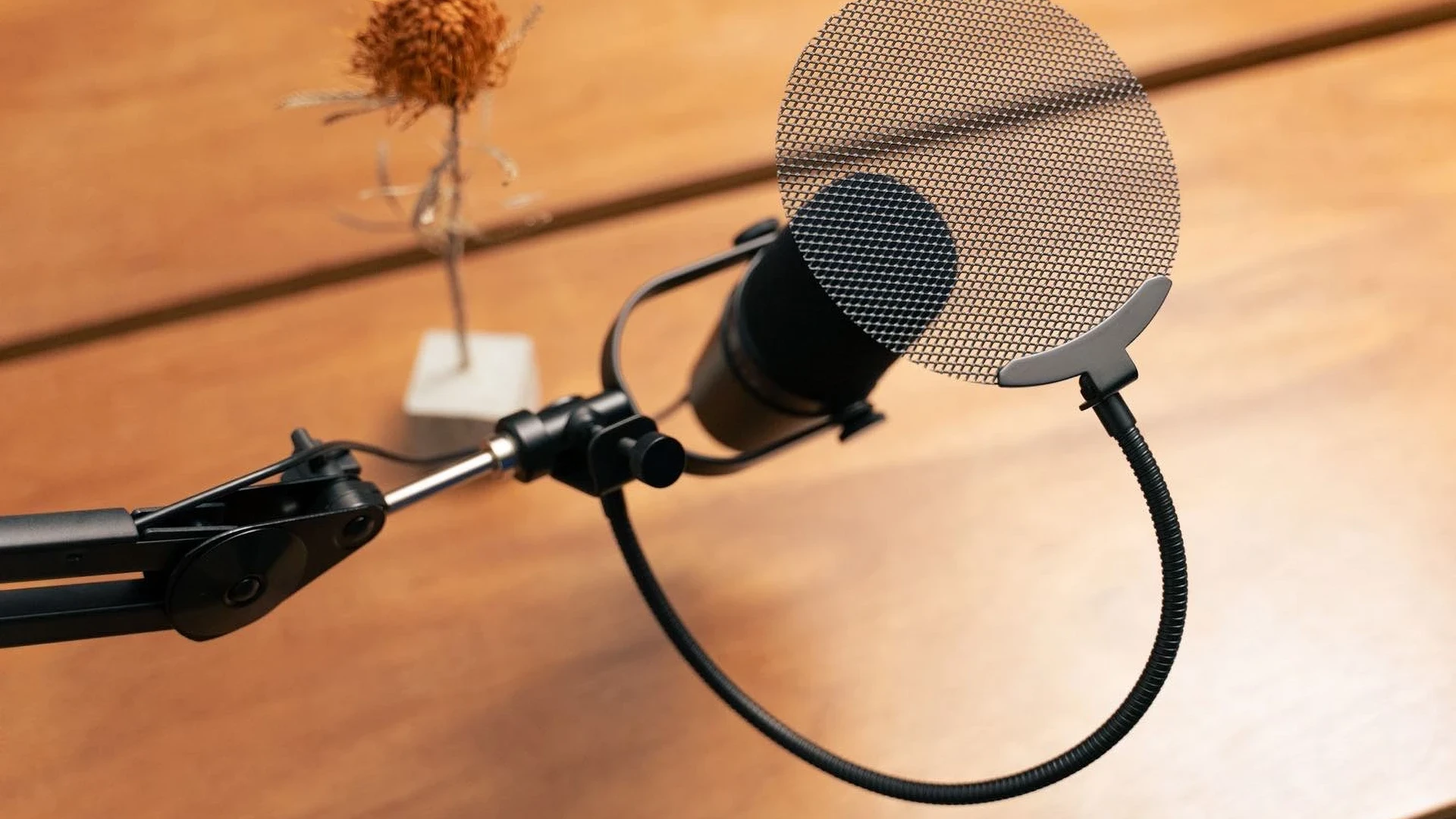 9.広告運用でスポンサーディスプレイも対応可能に(12月)