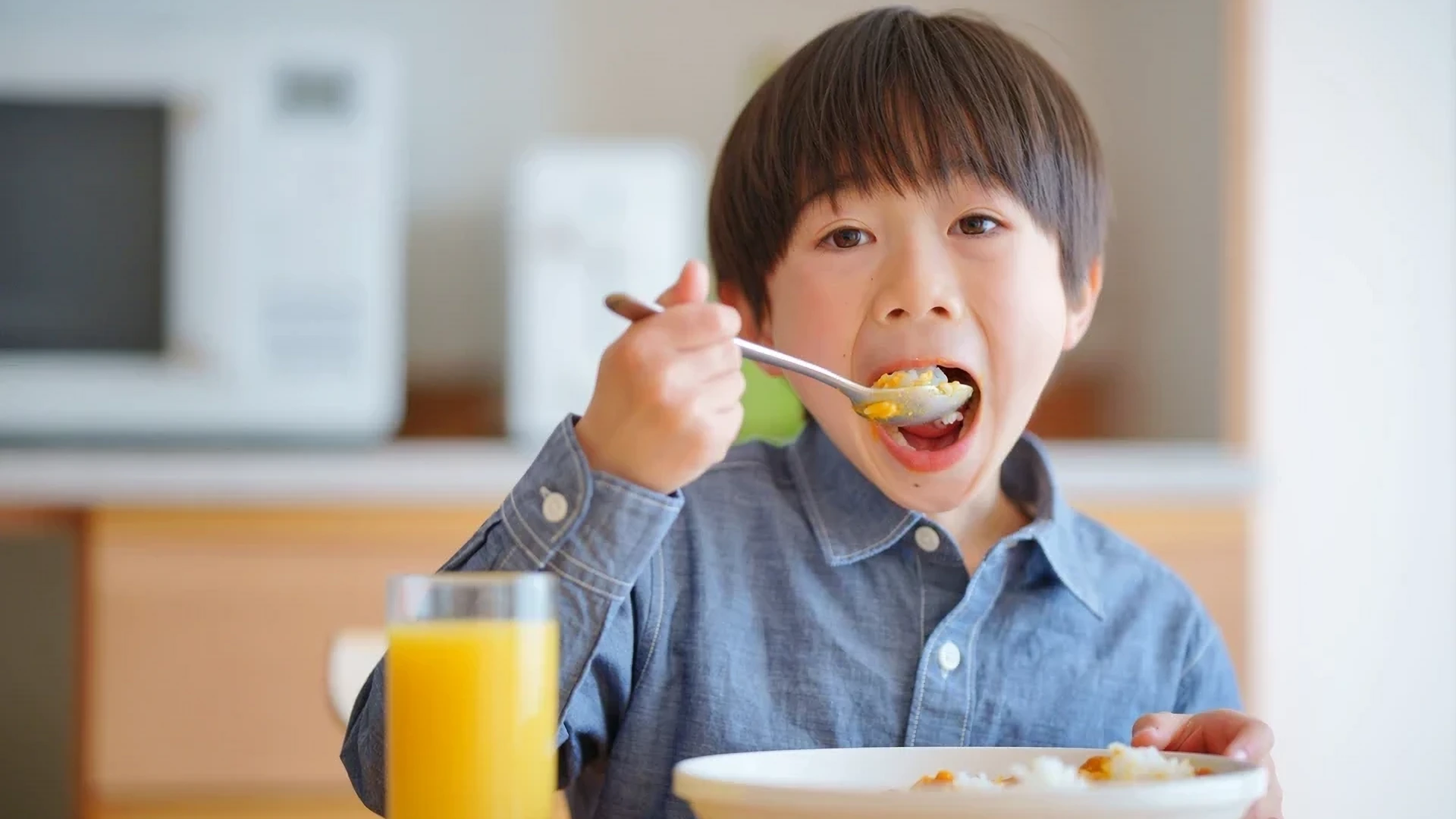 好きな時に海外旅行、美味しいものを食べる、聞き飽きた戯言