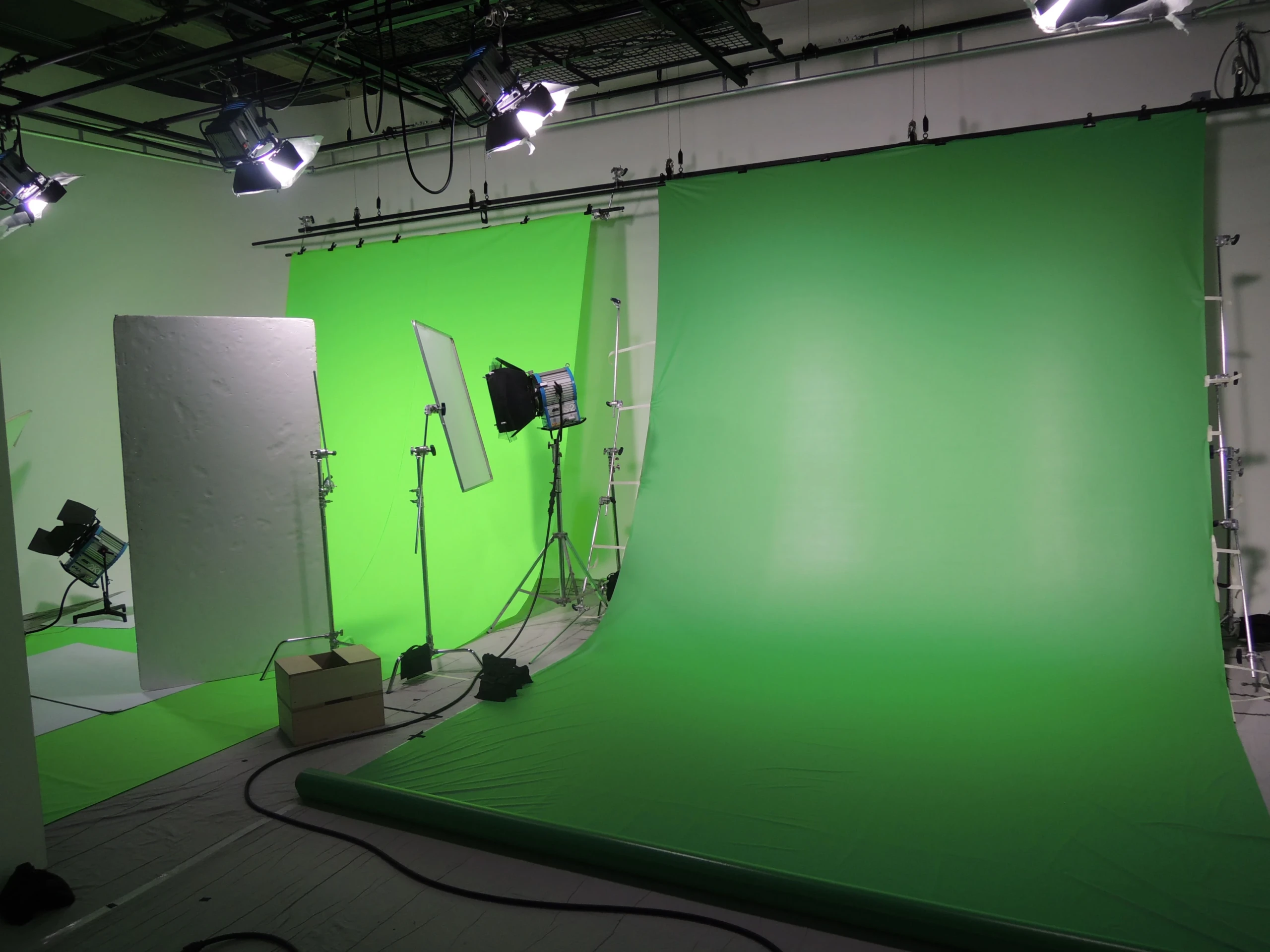 実践ベースのカリキュラムが「理論知識を行動」に変えた