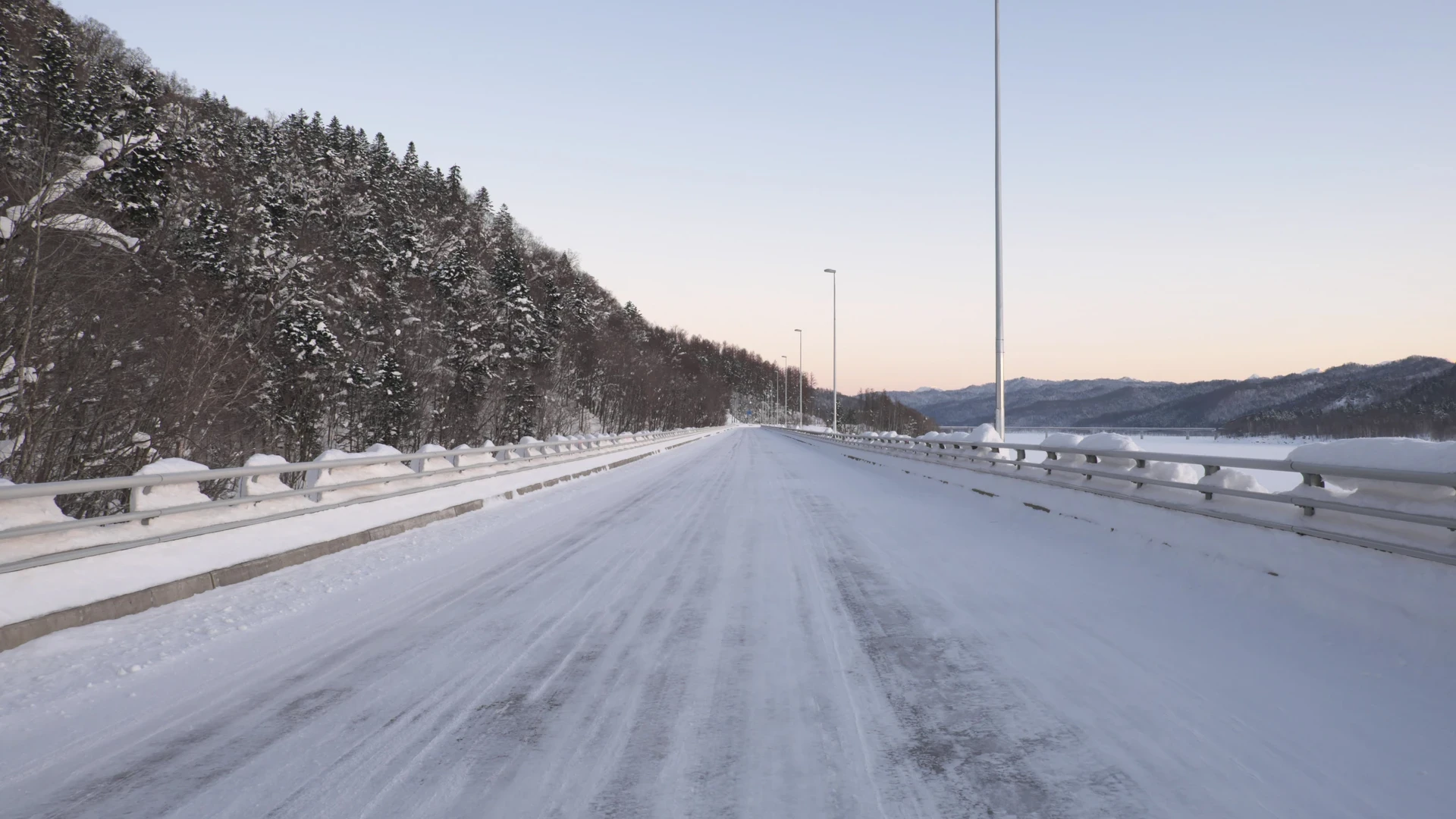 1.アカウントの凍結