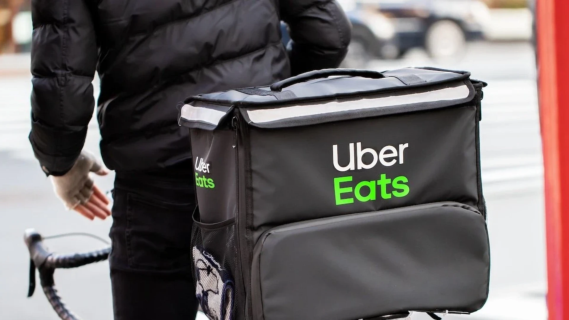 人を見抜く力を付ける