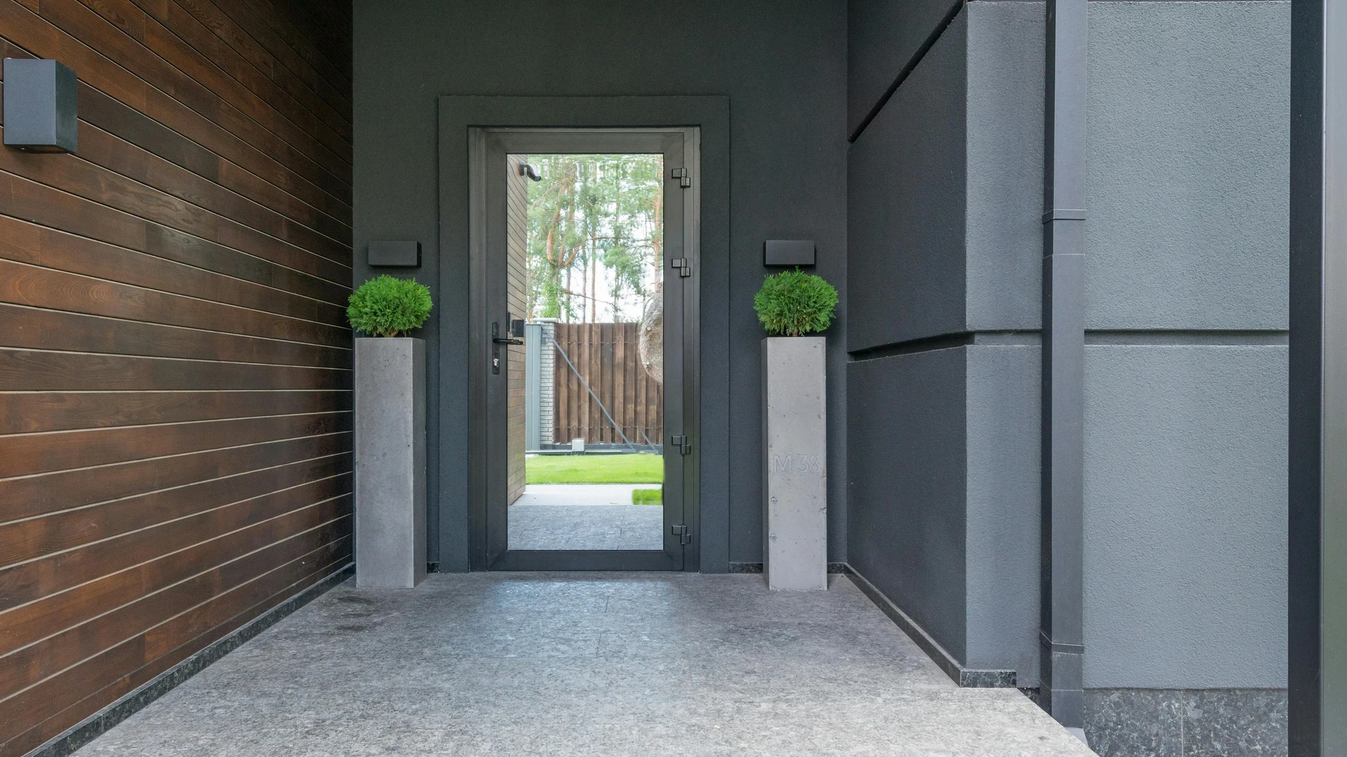 すき家などにいる中国人バイトに声を掛ける