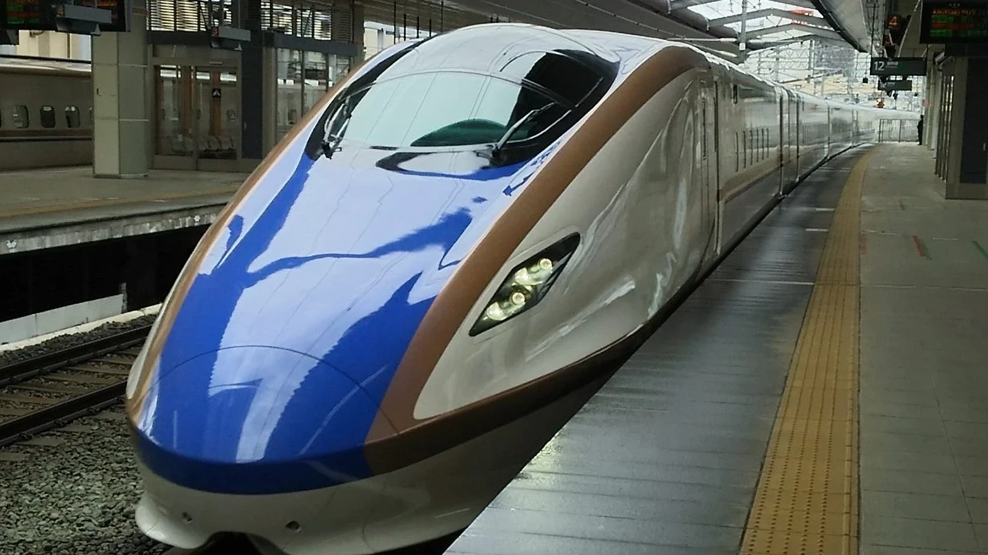 仕組み化で2プラットフォームを効率運用