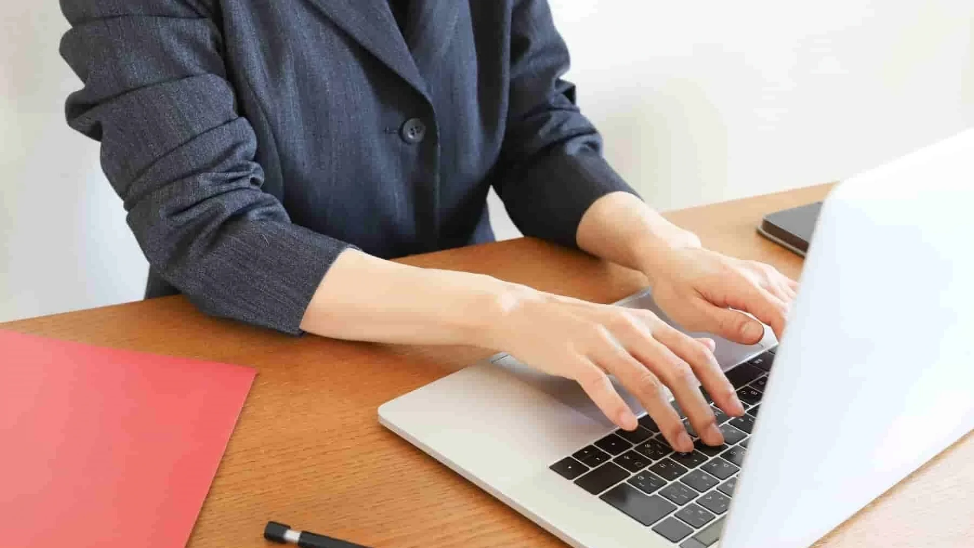 SNSとメディアを活用したリサーチ