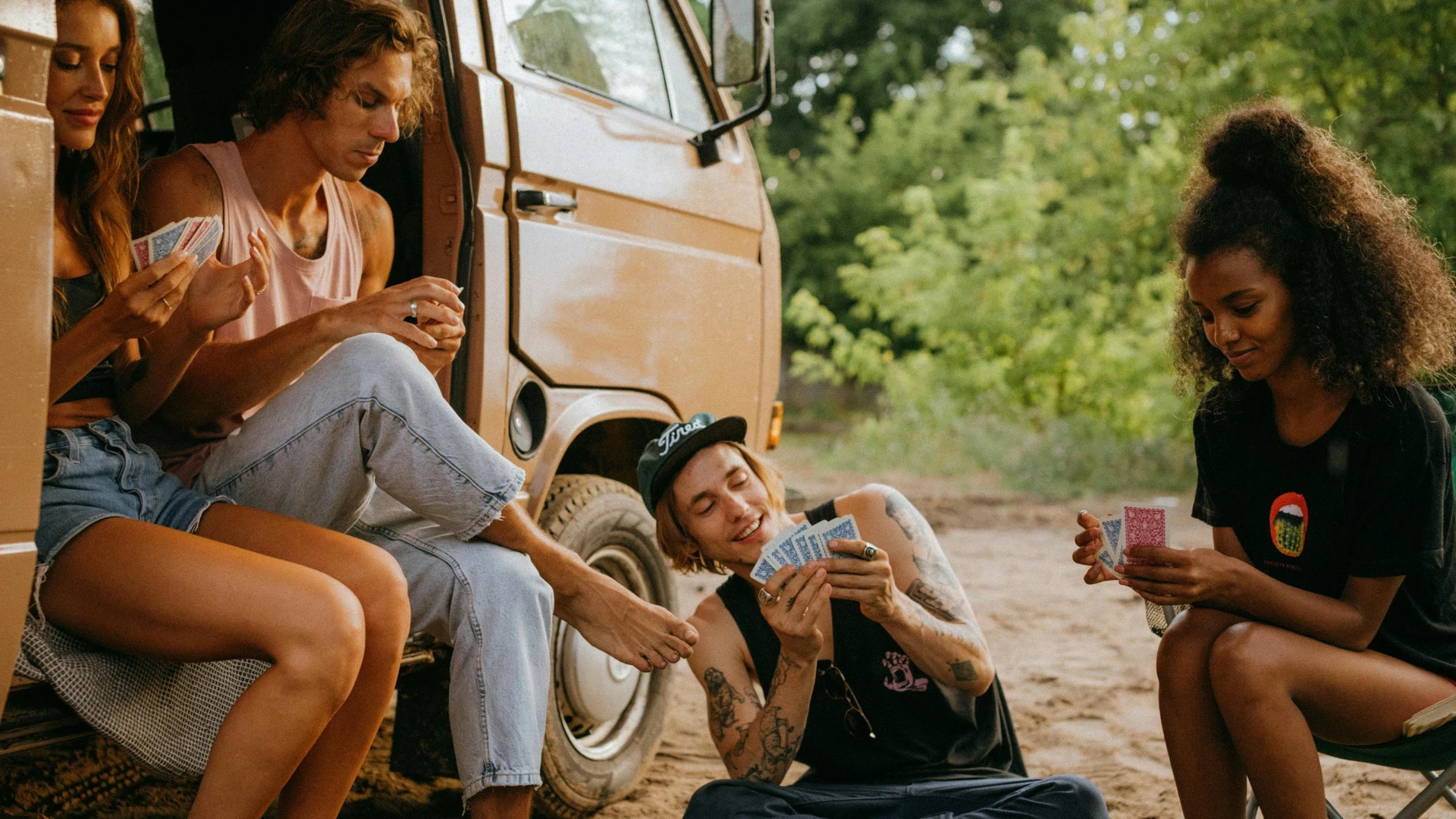 多国展開によるホリデーシーズン売上の最大化